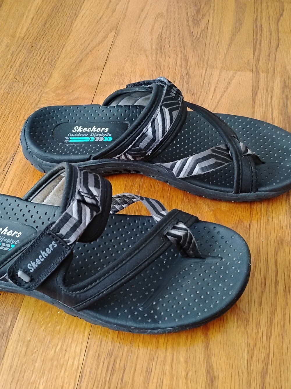 Skechers Black Zebra-Patterned Strap Women's Sandals